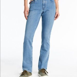 LL bean BeanFlex Favorite Straight leg  jeans